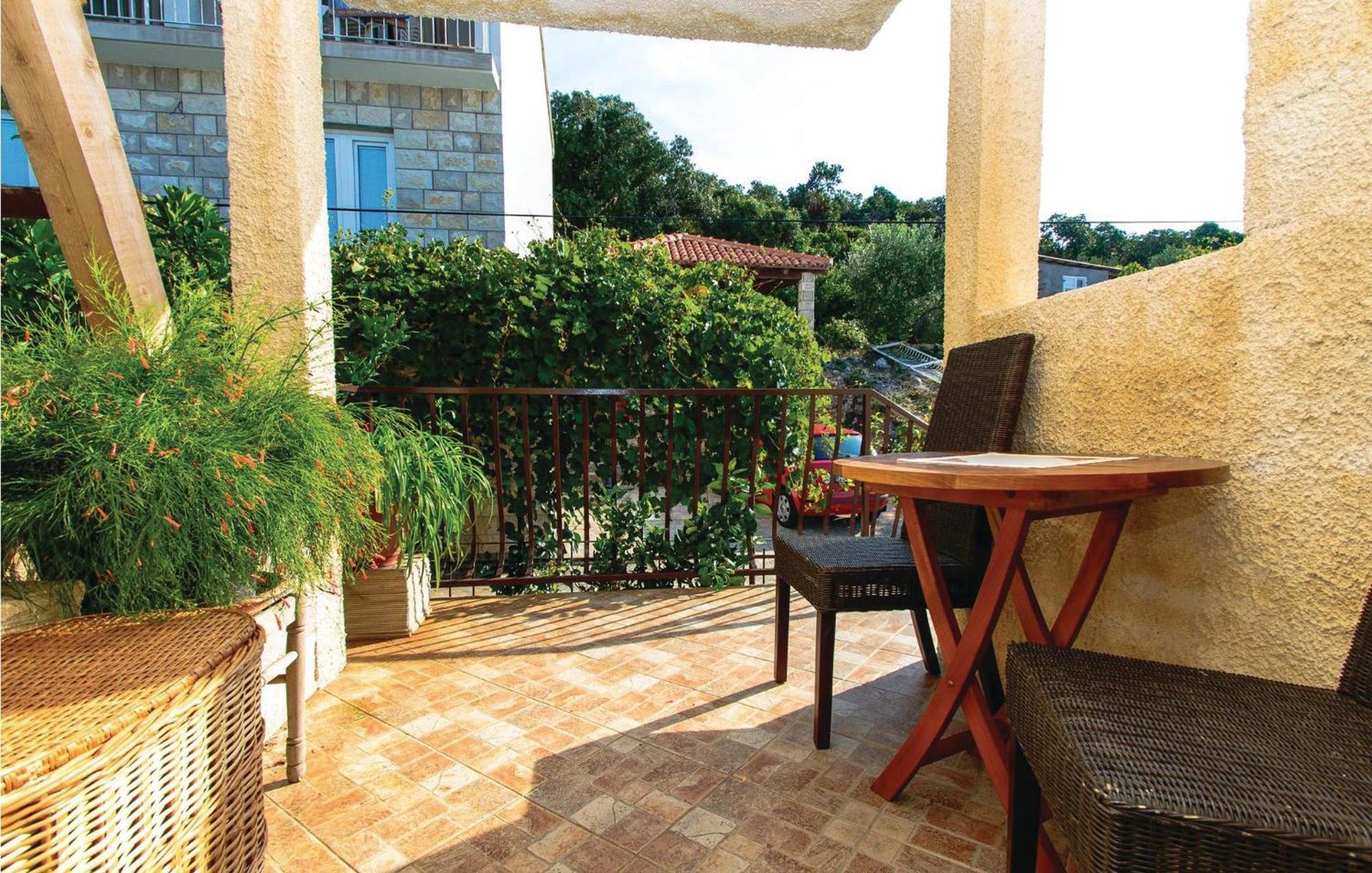 Stunning Apartment In Gruda With House Sea View Молунат Екстер'єр фото